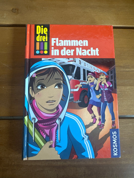 Flammen in der Nacht