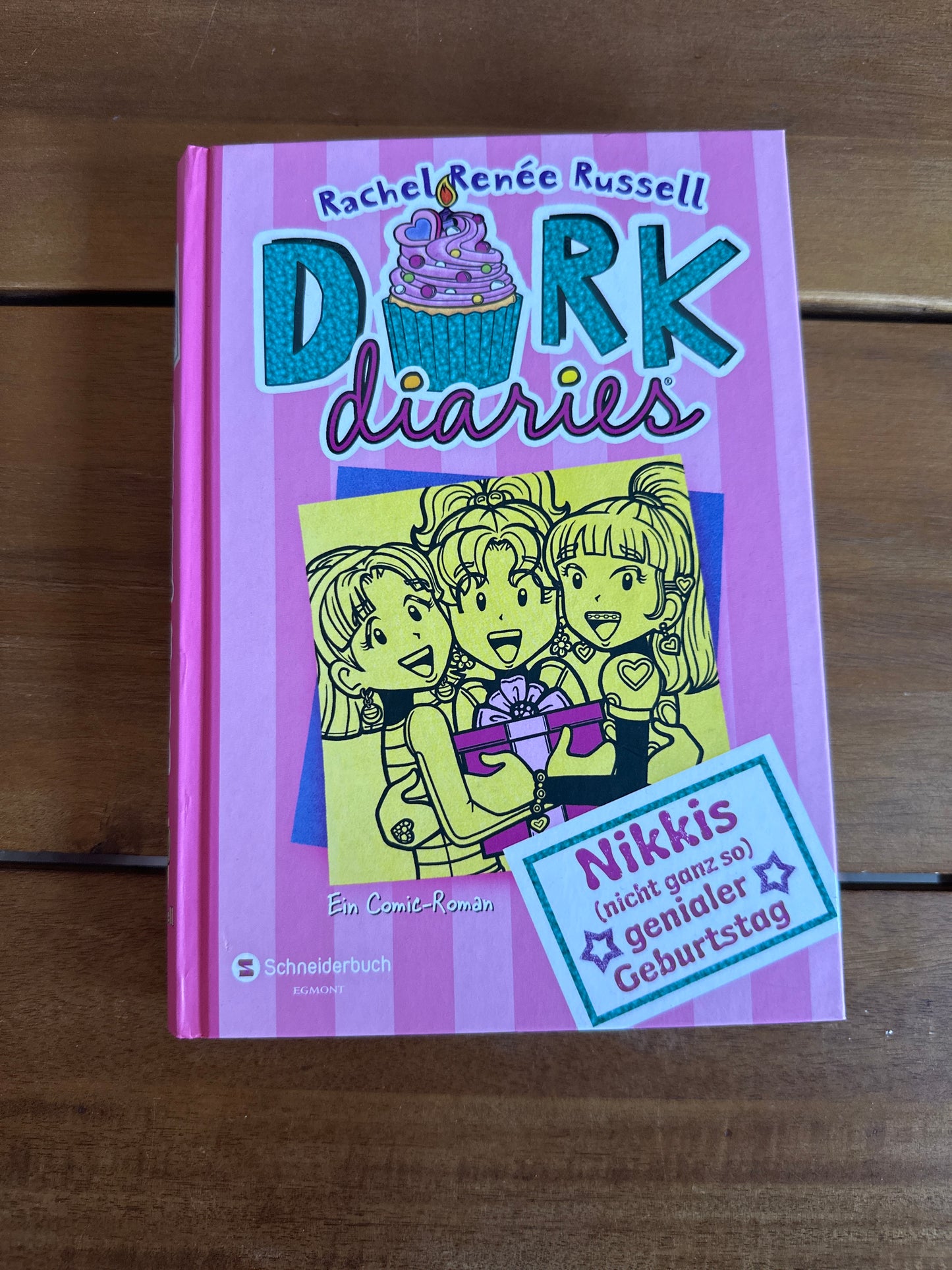 Dork Diaries - Nikki’s (nicht ganz so) genialer Geburtstag